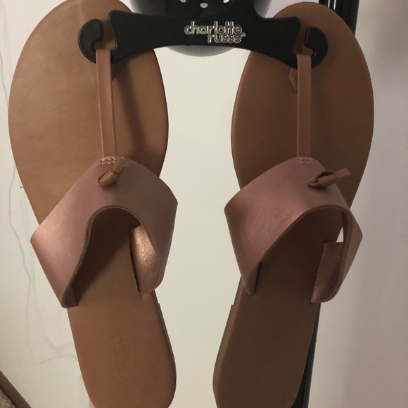 Charlotte Russe NWT Sandals - Picture 1 of 2